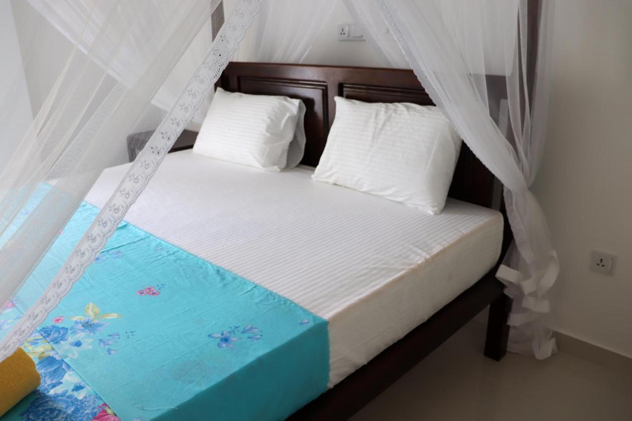Bed and Breakfast Sakura Calm Rest Mirissa Esterno foto