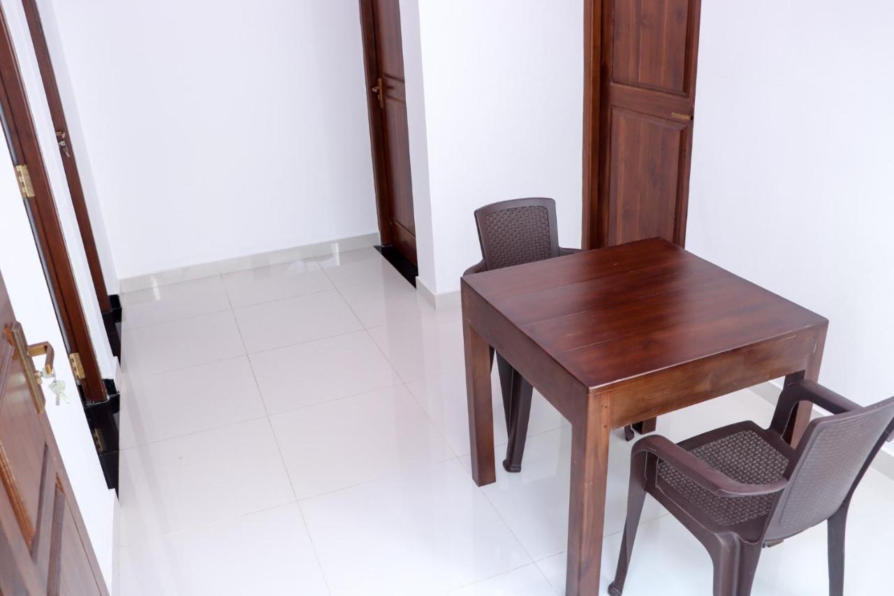 Bed and Breakfast Sakura Calm Rest Mirissa Esterno foto
